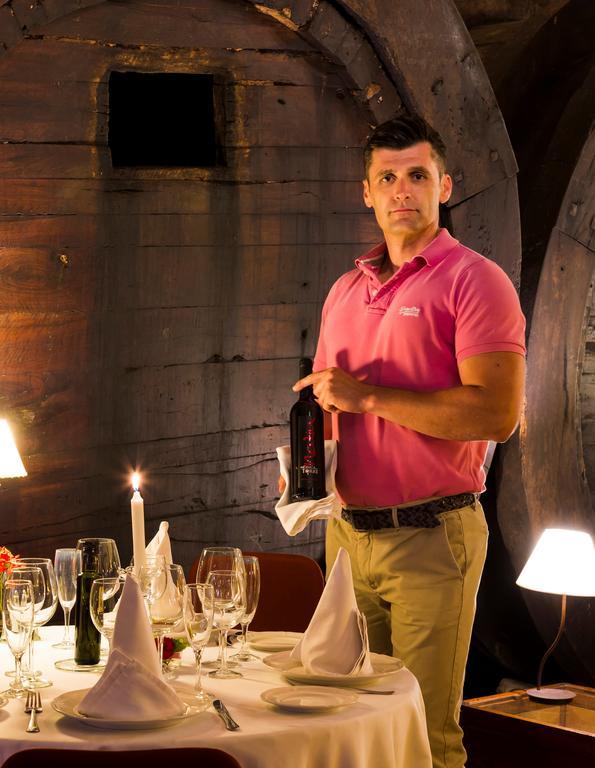 Agroturisme Sa Torre (Adults Only) Santa Eugenia Zewnętrze zdjęcie